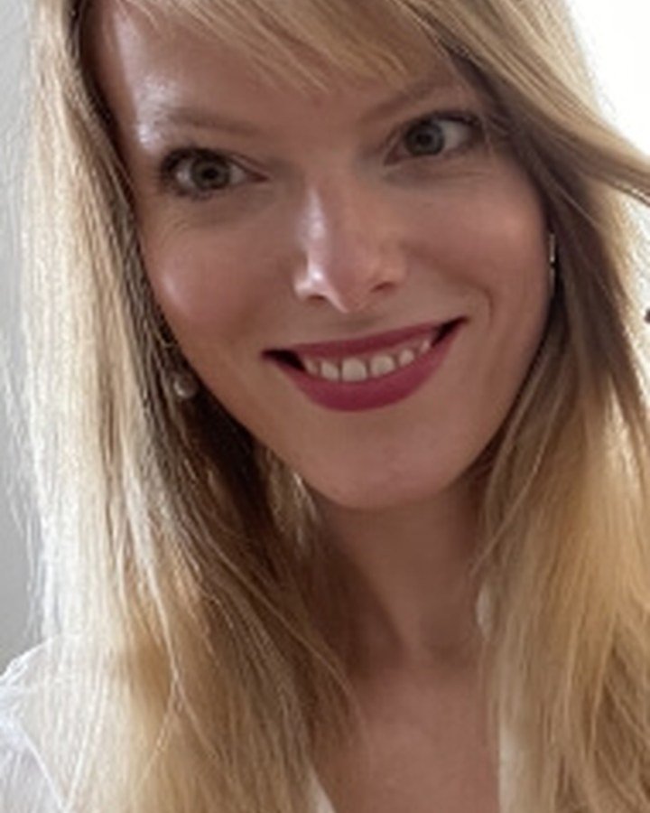 InstaCam live video chat preview